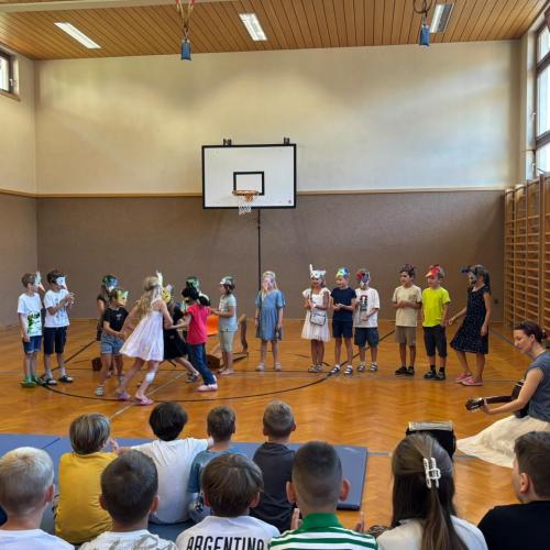 Auftritt Vogelhochzeit