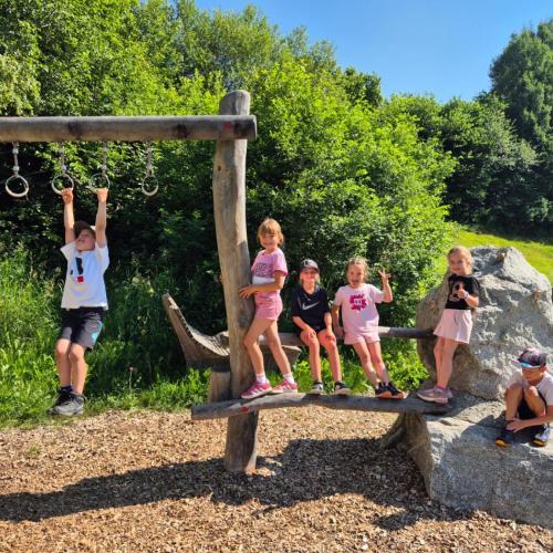 Klettern am Spielplatz